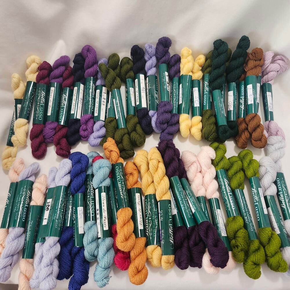 50 Skeins Bella Lusso Merino Wool Fleur de Paris 45 Yards new POa
